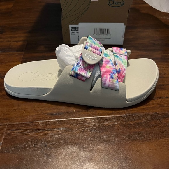 NEW Chacos Chillos Slide Light Tie Dye 9 - Picture 4 of 5